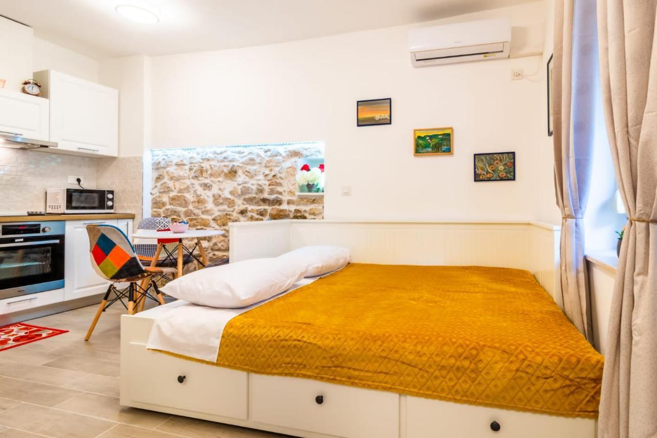Studio apartman Mirela Kaštel Štafilić Kaštela Esterno foto