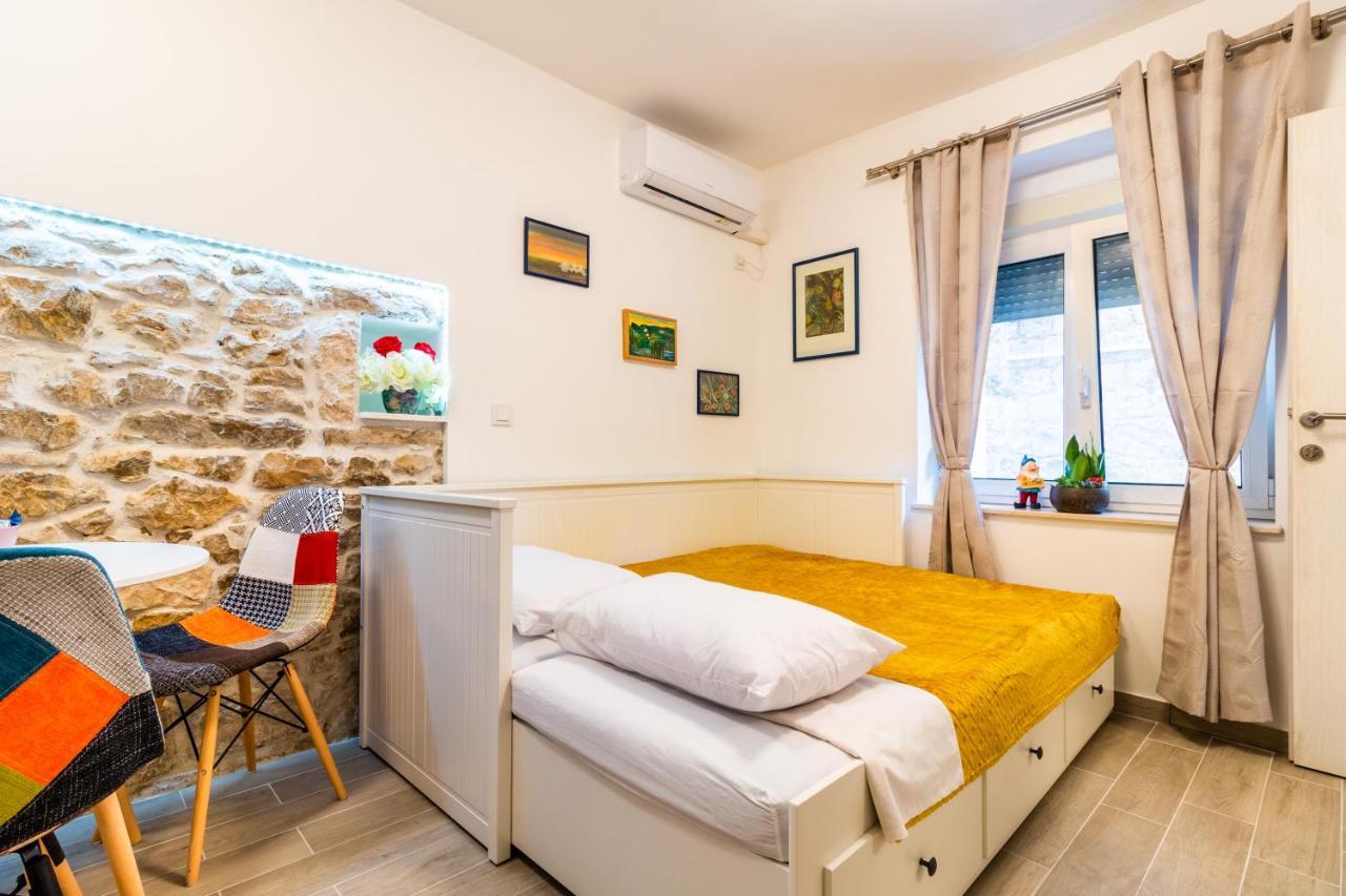 Studio apartman Mirela Kaštel Štafilić Kaštela Esterno foto