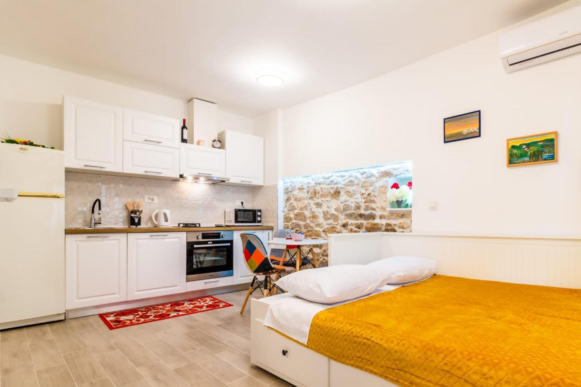 Studio apartman Mirela Kaštel Štafilić Kaštela Esterno foto